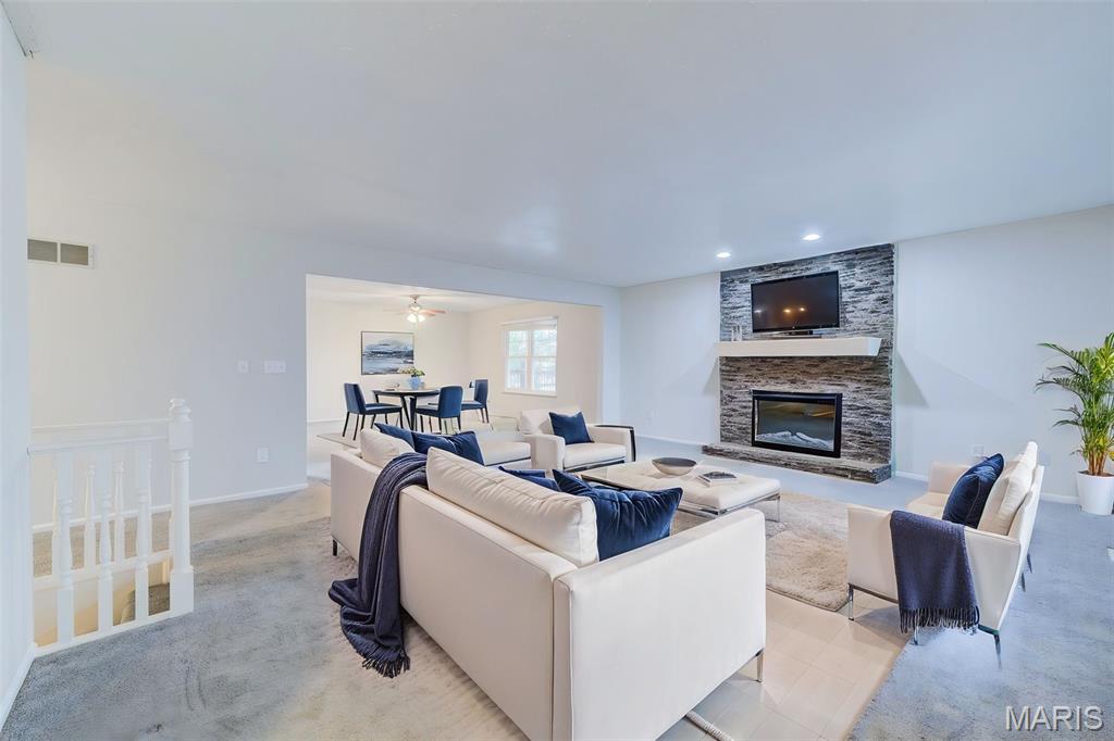 1725 Florine Boulevard Unit: F