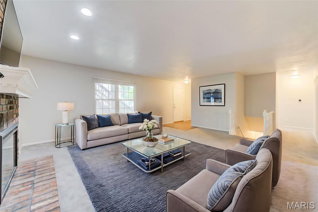 1725 Florine Boulevard Unit: F