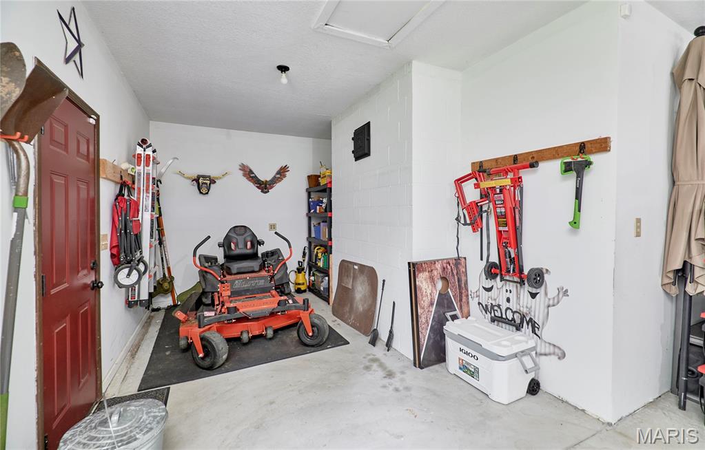 79 Wilderness Lane