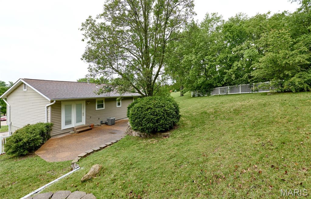 6001 La Chateau Court