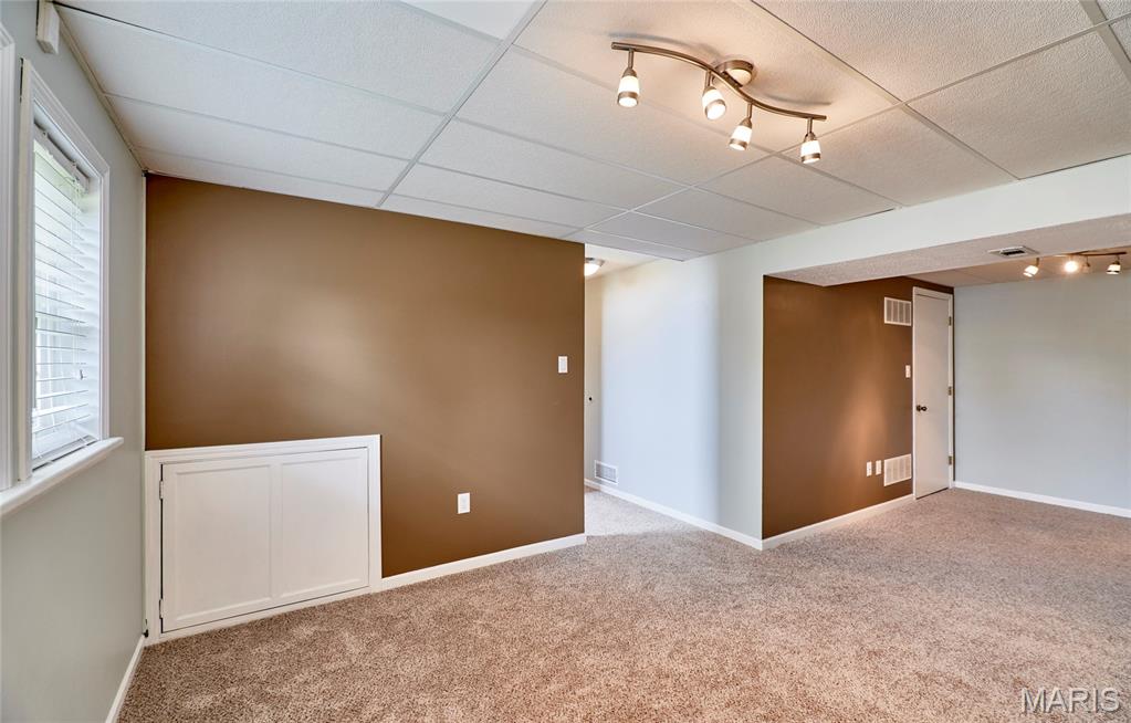 6001 La Chateau Court