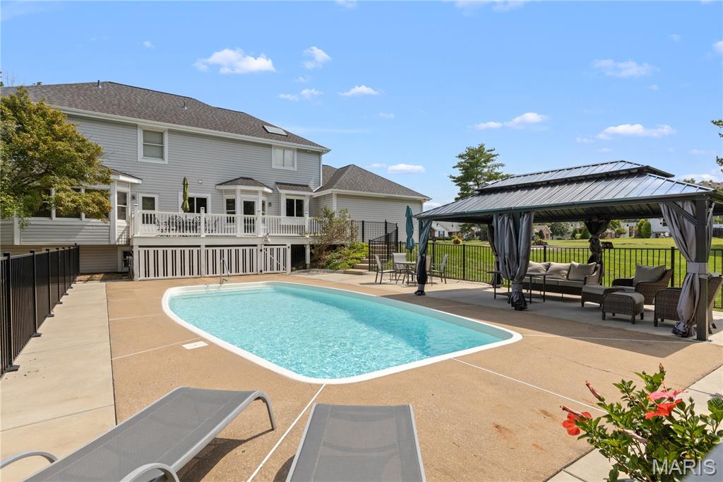 327 Woodmere Drive