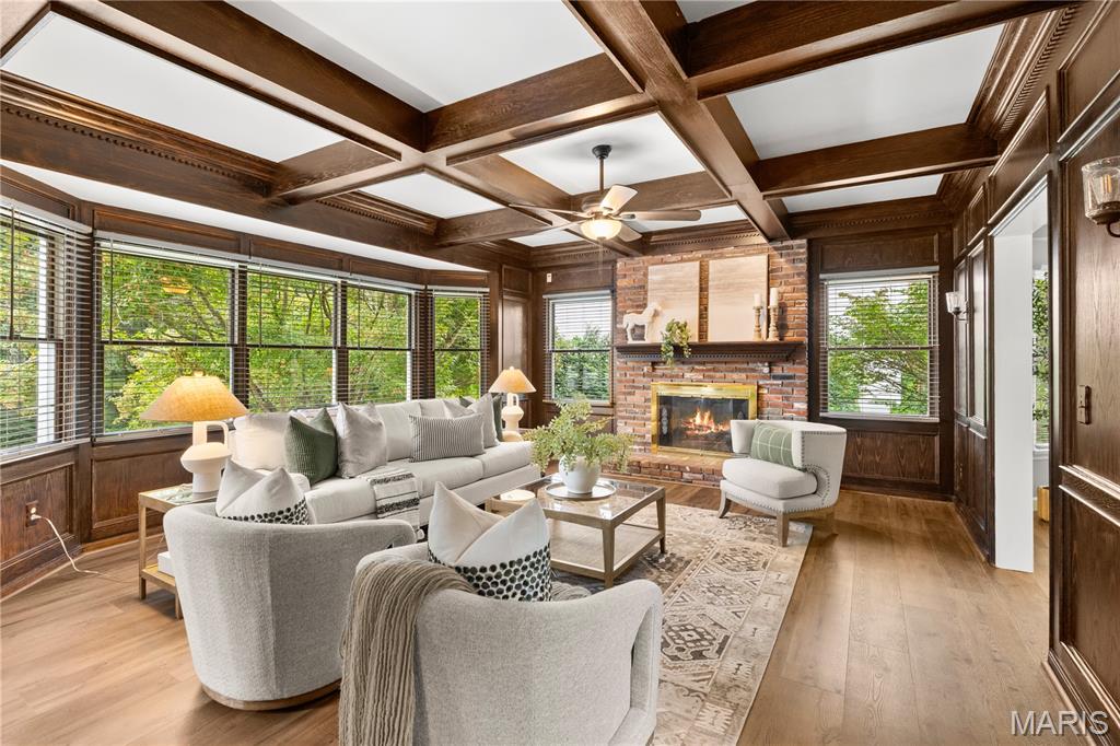 327 Woodmere Drive