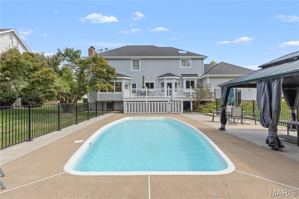 327 Woodmere Drive