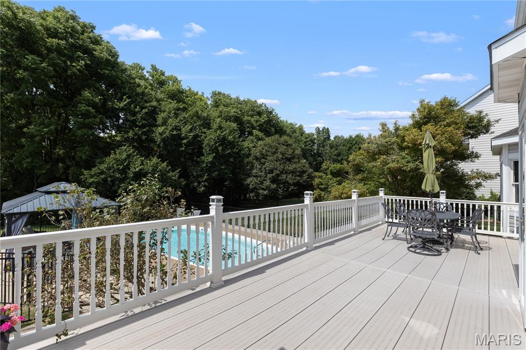 327 Woodmere Drive