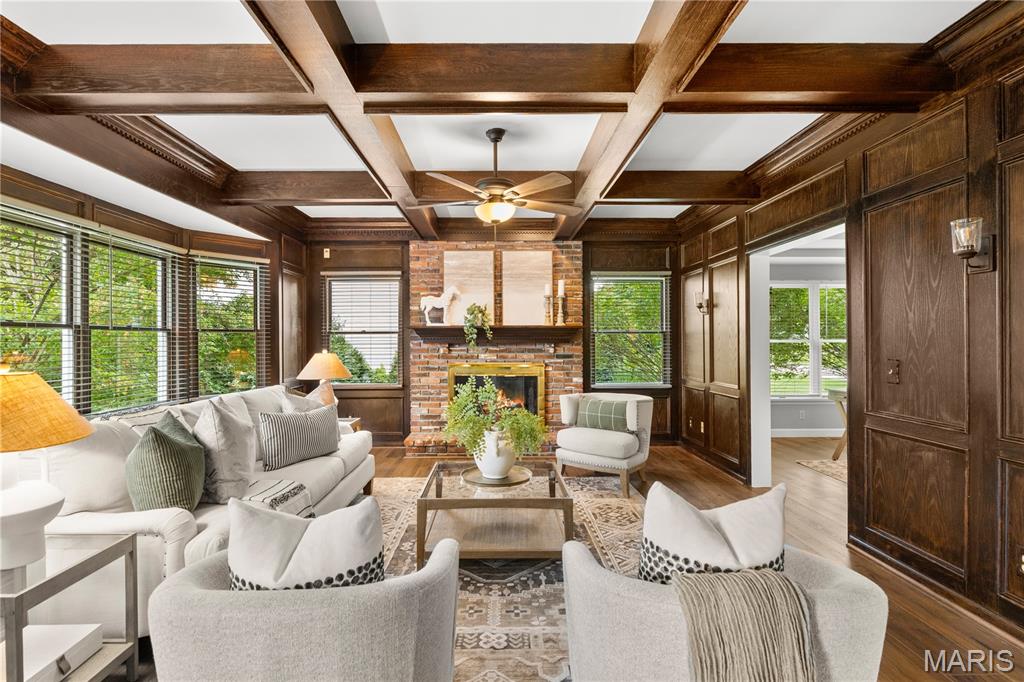 327 Woodmere Drive