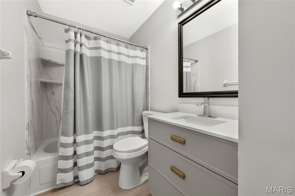 16535 Victoria Crossing Drive Unit: L