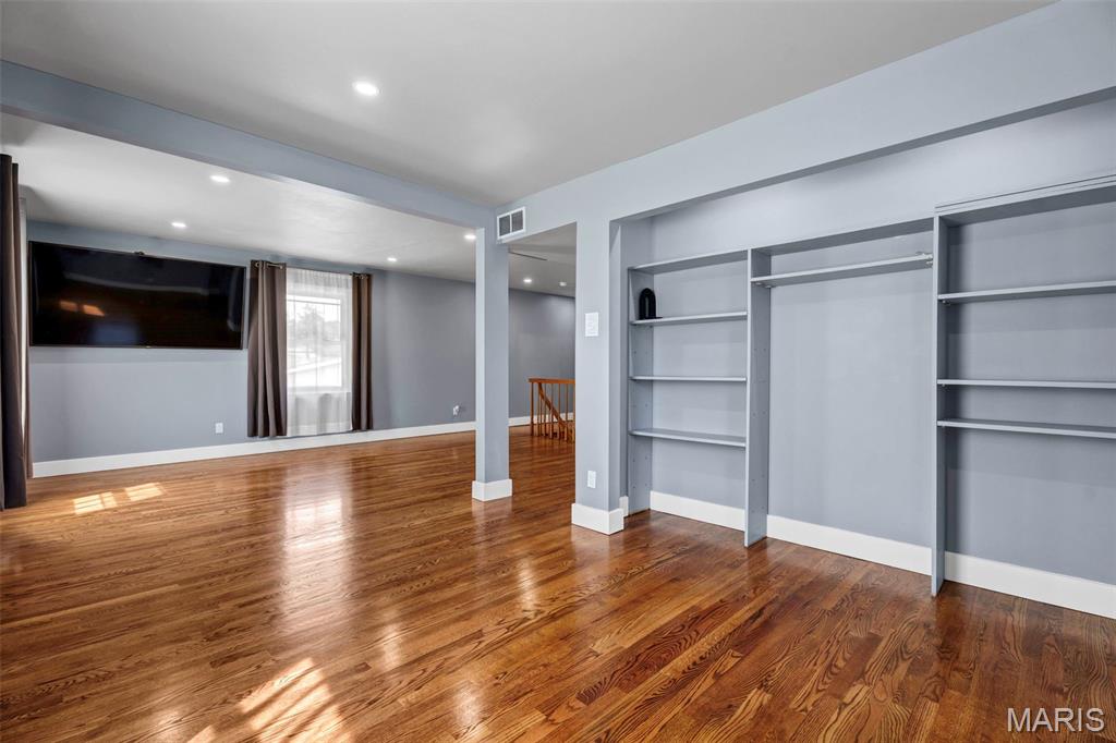 1533 Sherman Drive