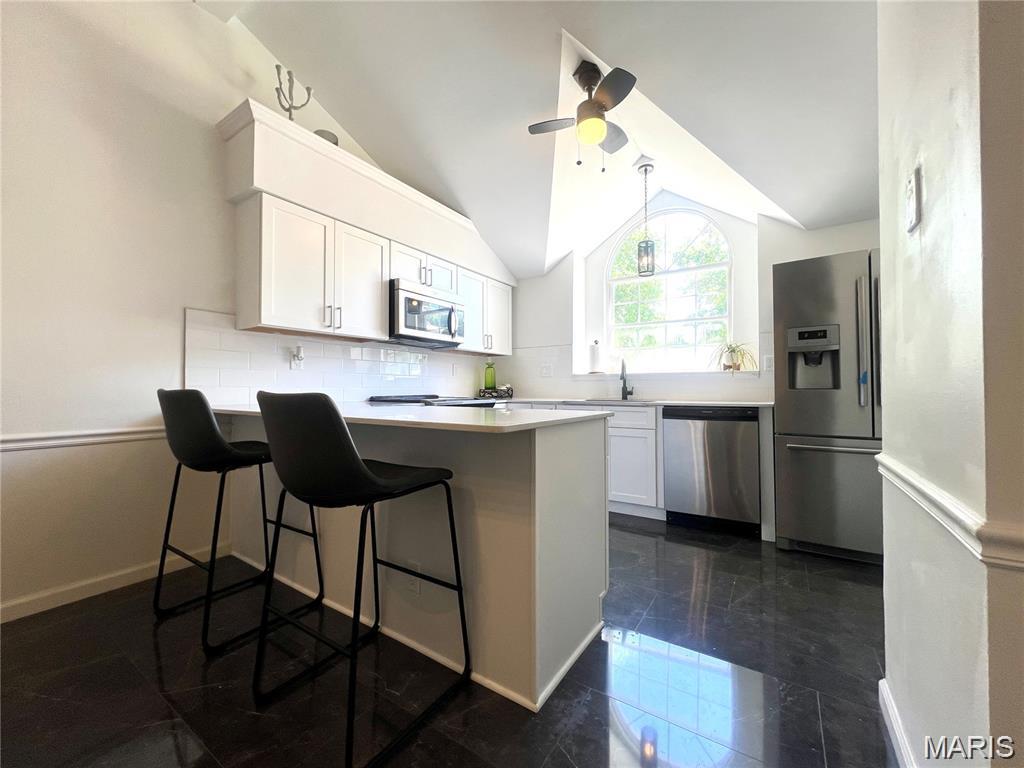 13305 Woodlake Village Court