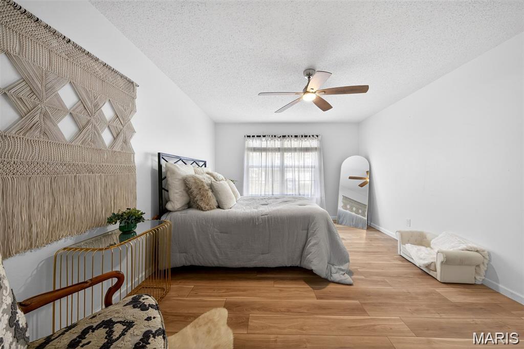 13305 Woodlake Village Court