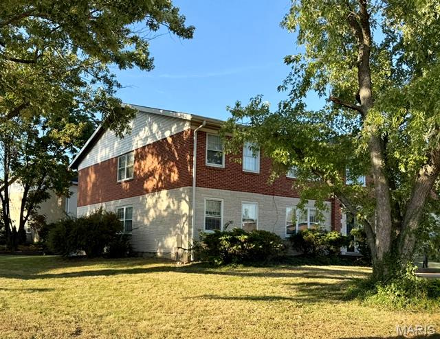 612 Thunderbird Court