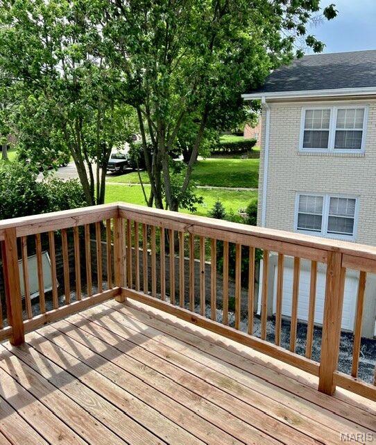 612 Thunderbird Court