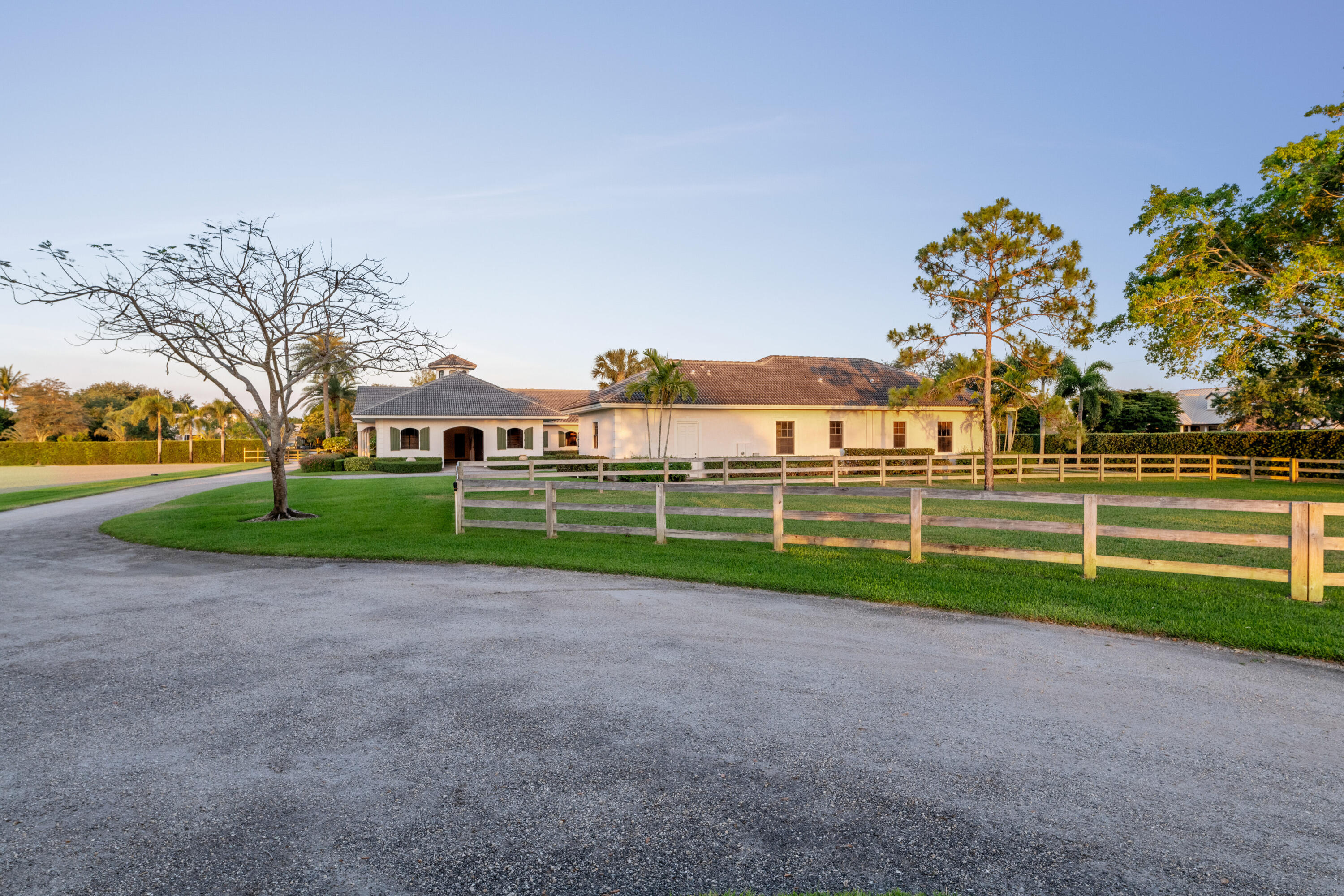 14169 Belmont Trace