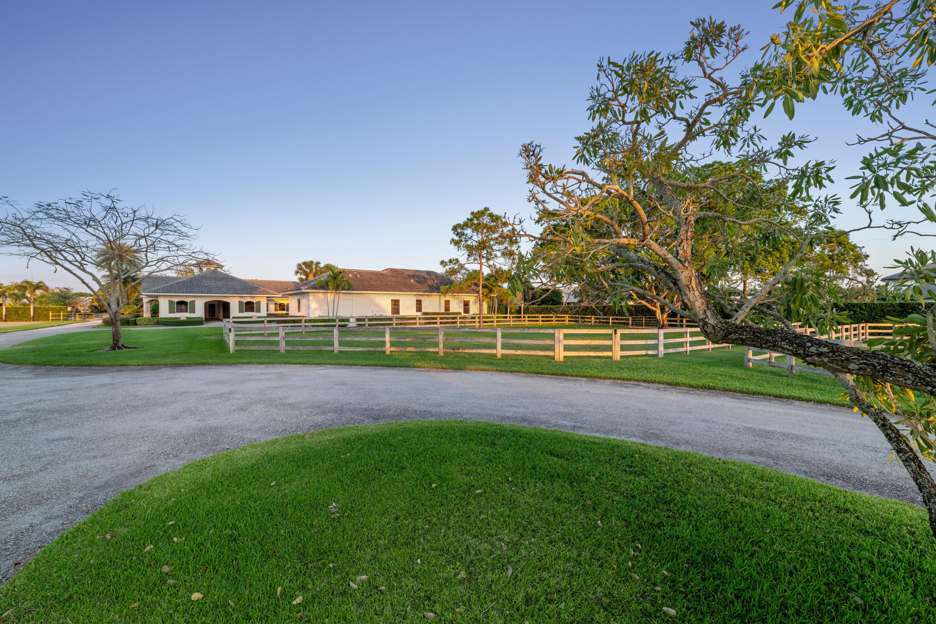 14169 Belmont Trace