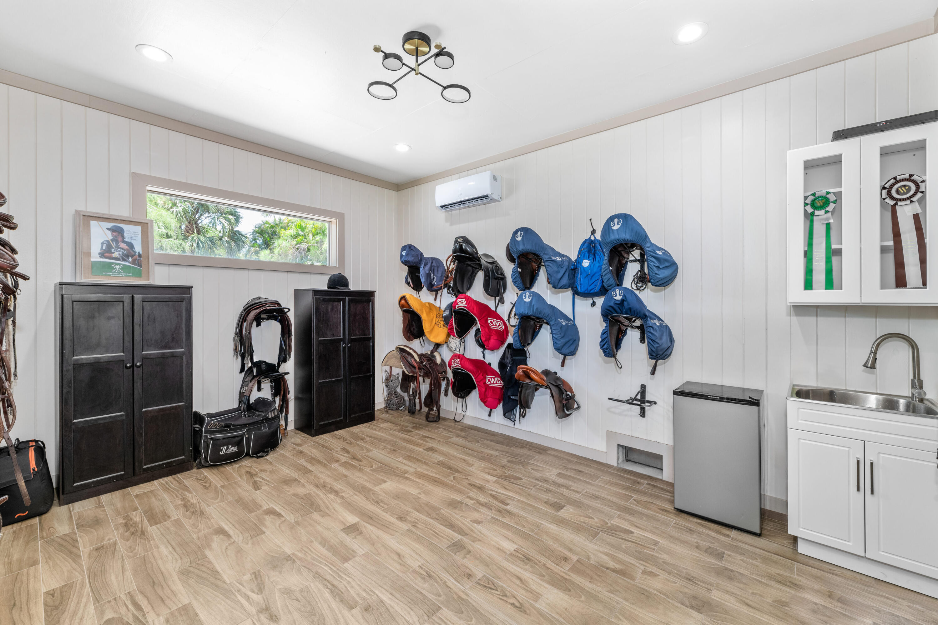 1464 Stallion Drive