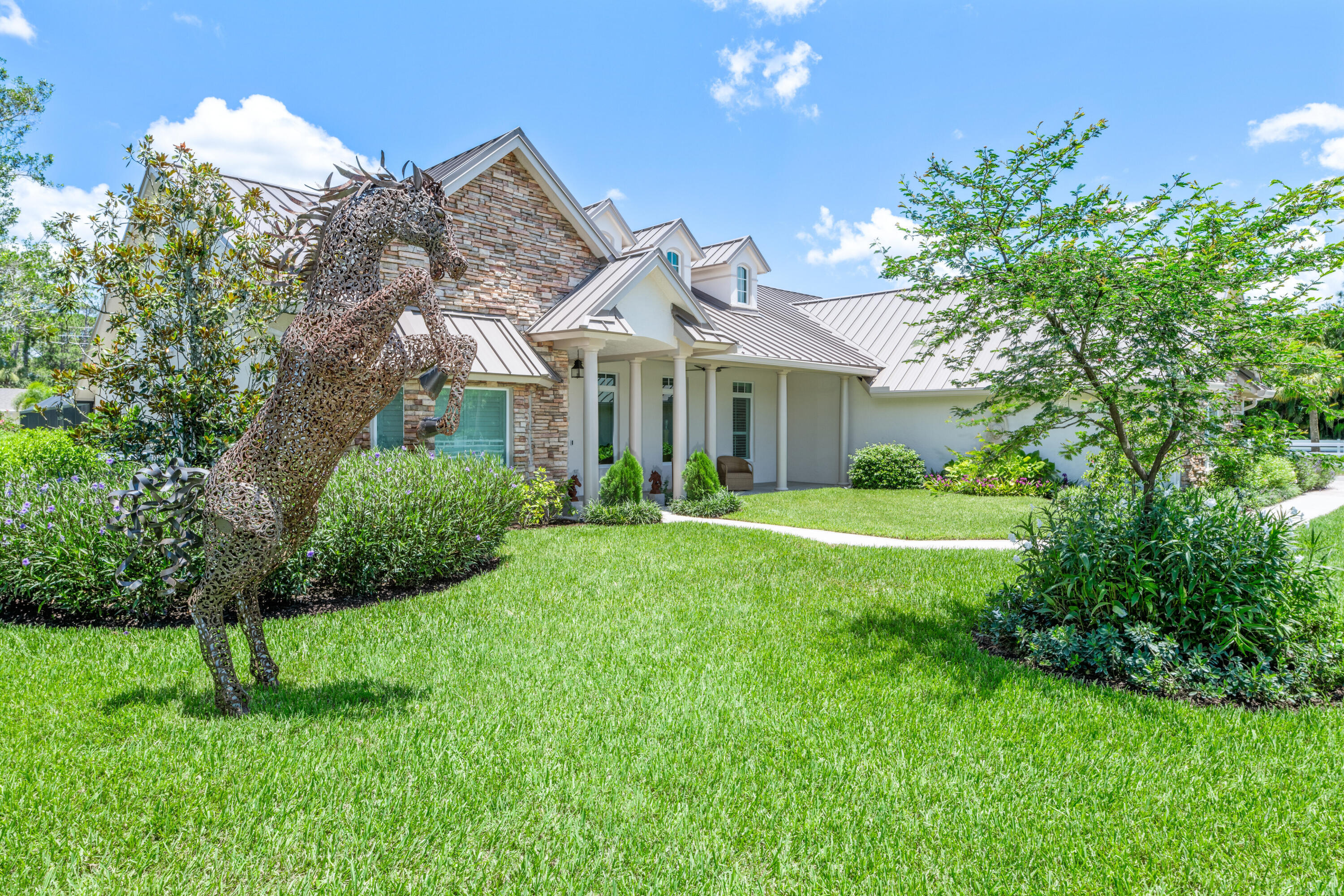 1464 Stallion Drive