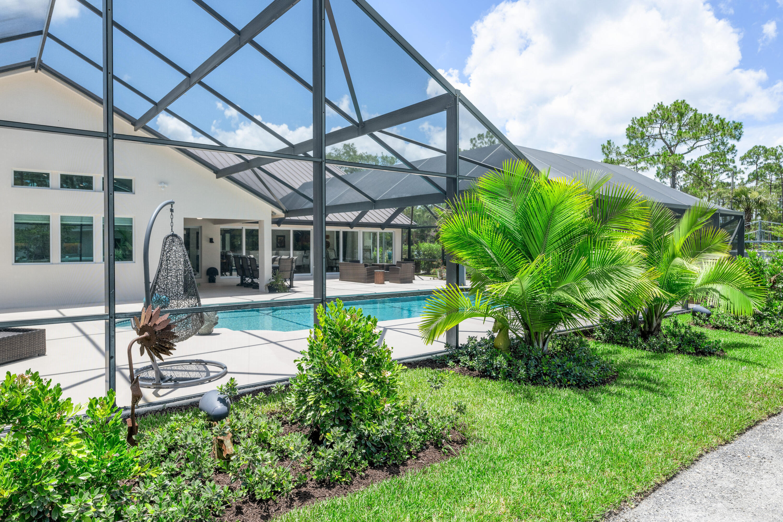 1464 Stallion Drive