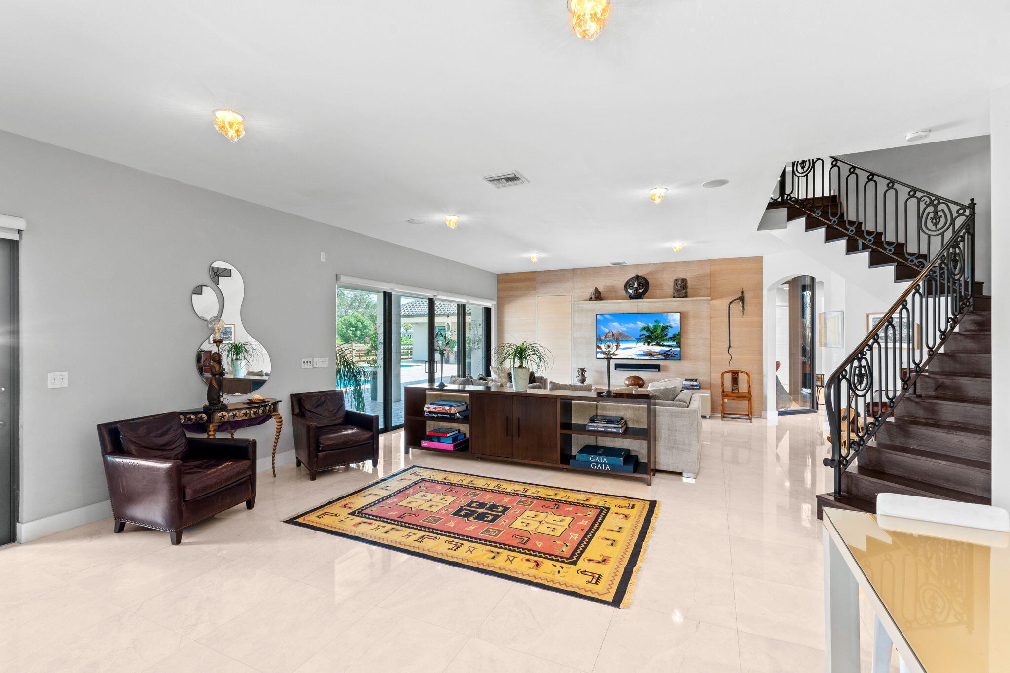1601 Clydesdale Avenue