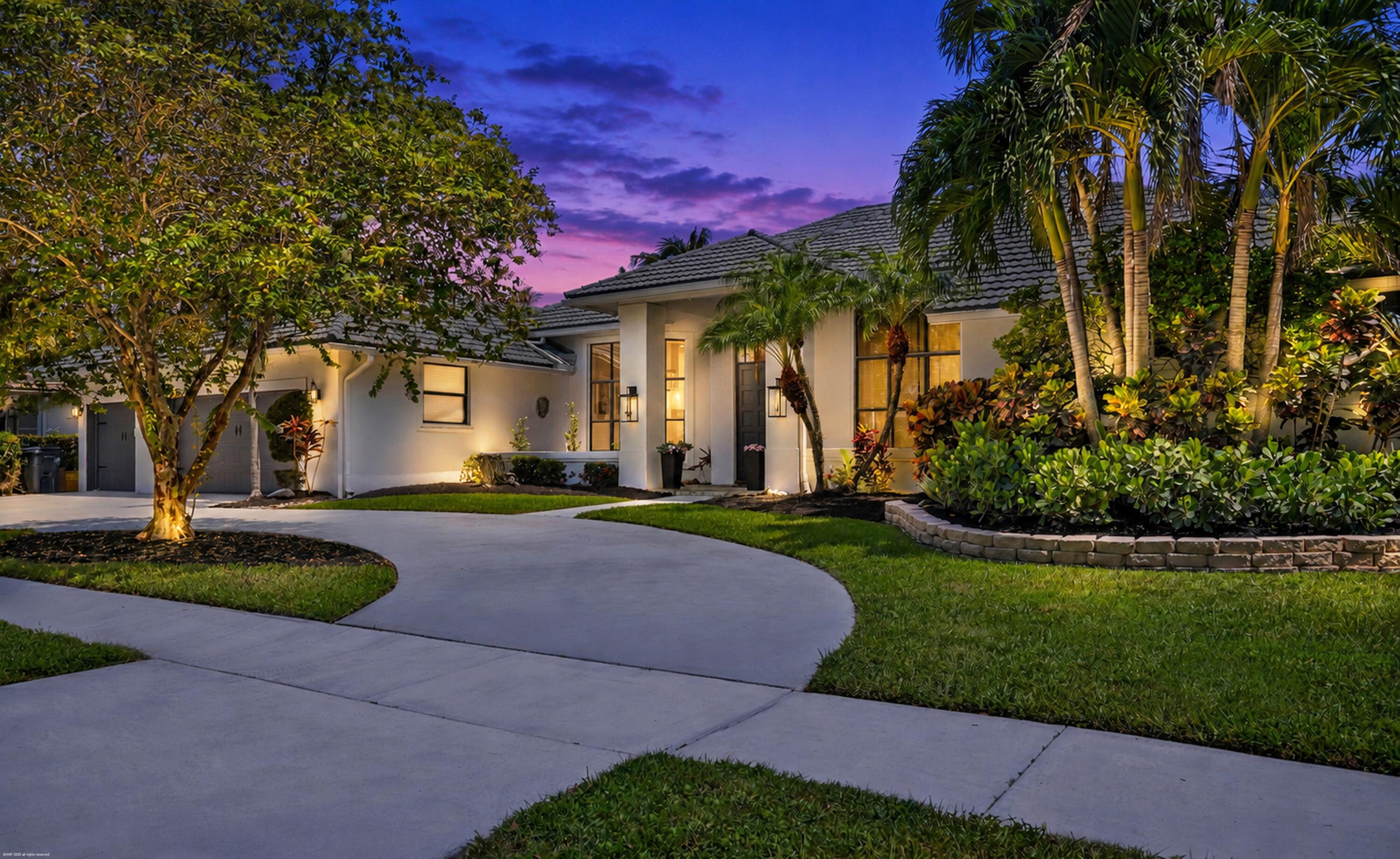 1902 S CLUB Drive