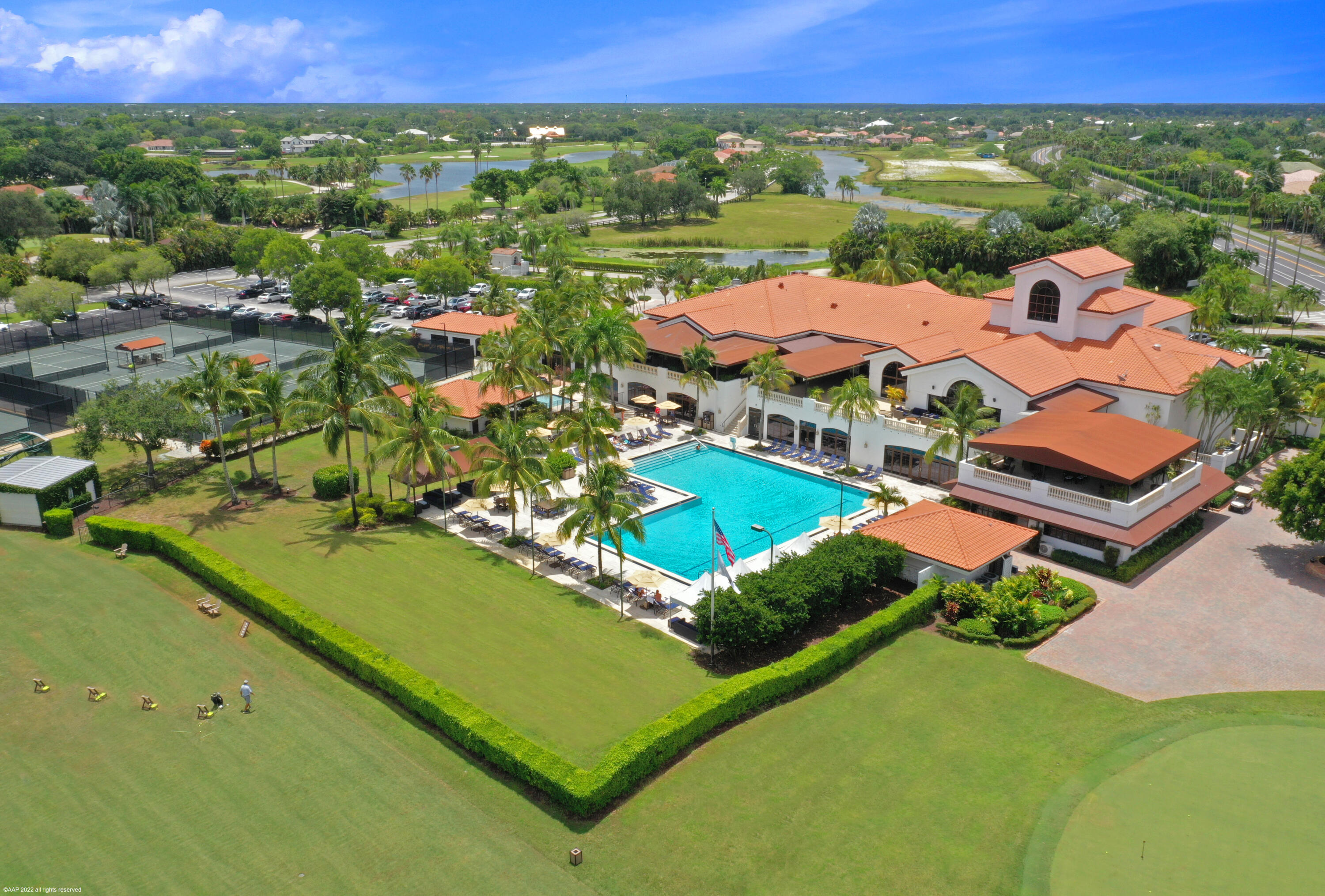 1902 S CLUB Drive