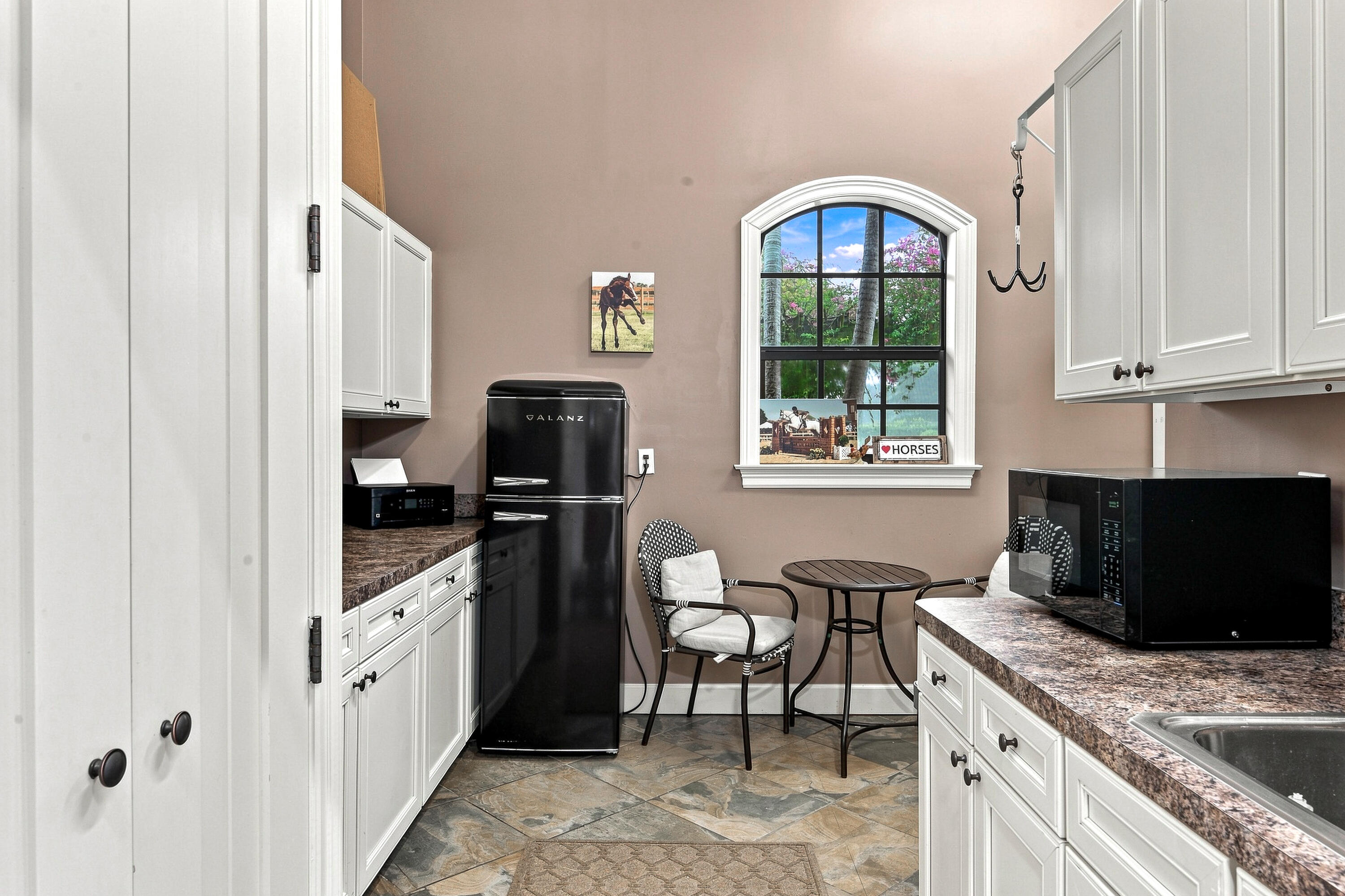 4600 GARDEN POINT Trail