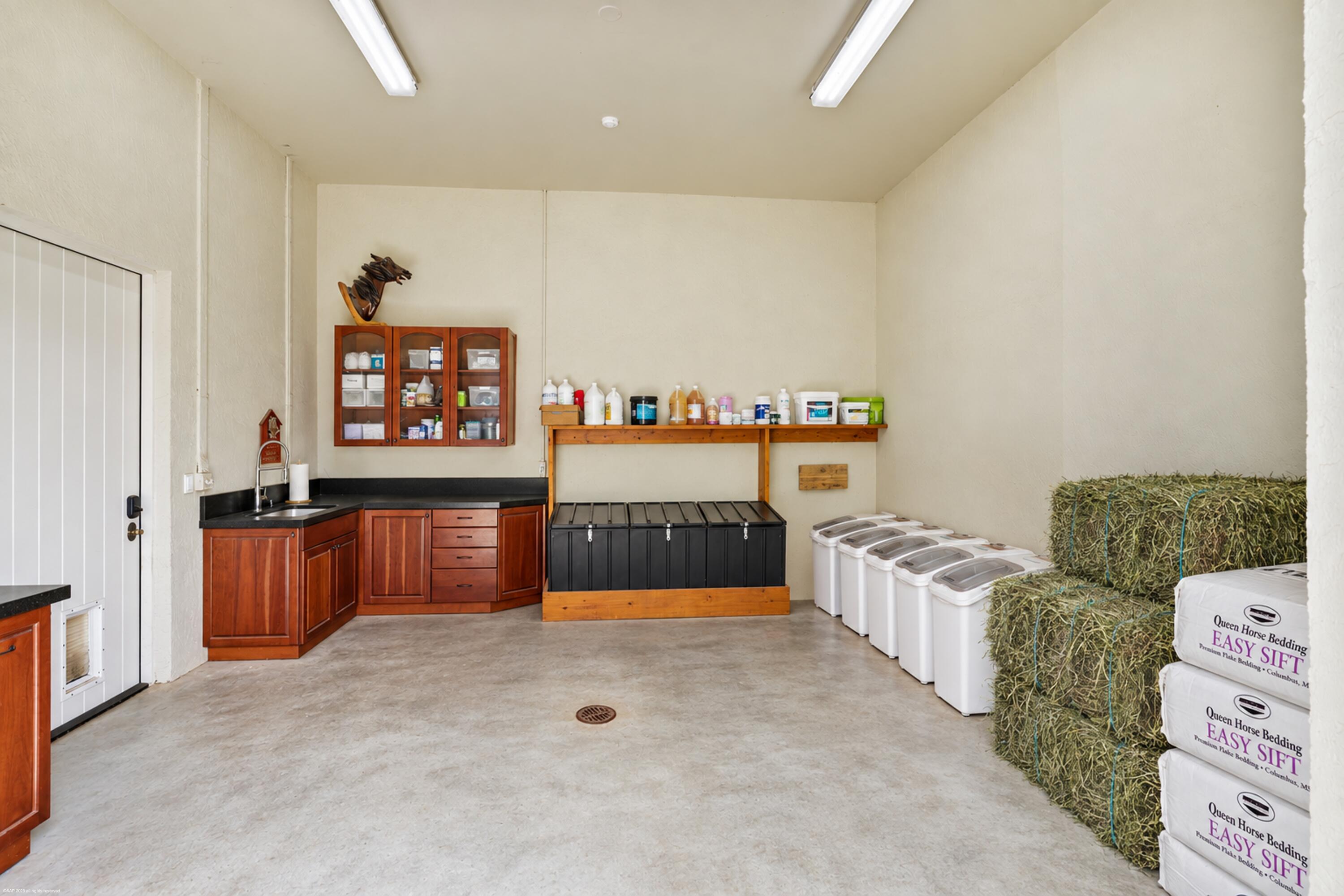 4600 GARDEN POINT Trail