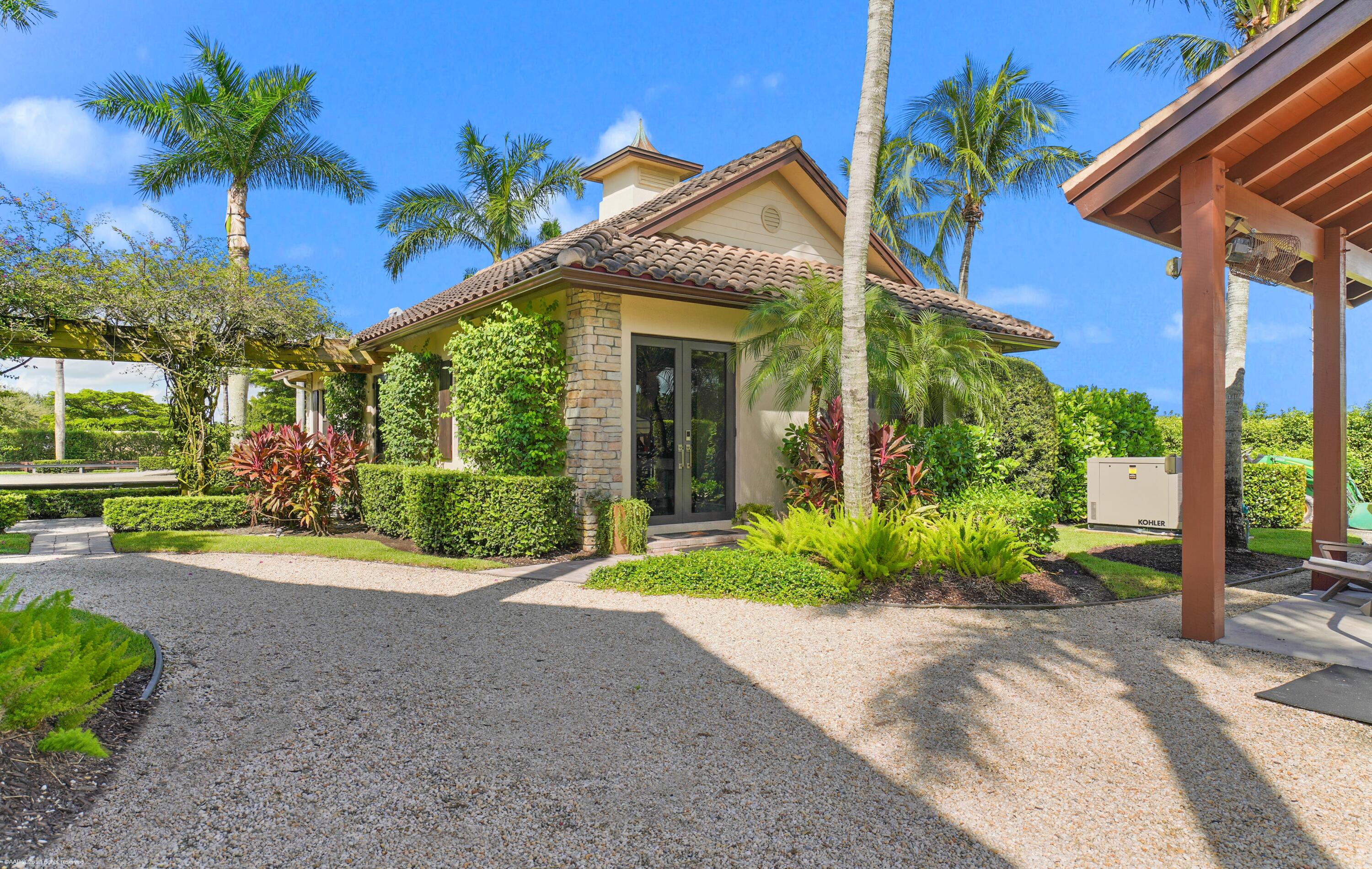4600 GARDEN POINT Trail