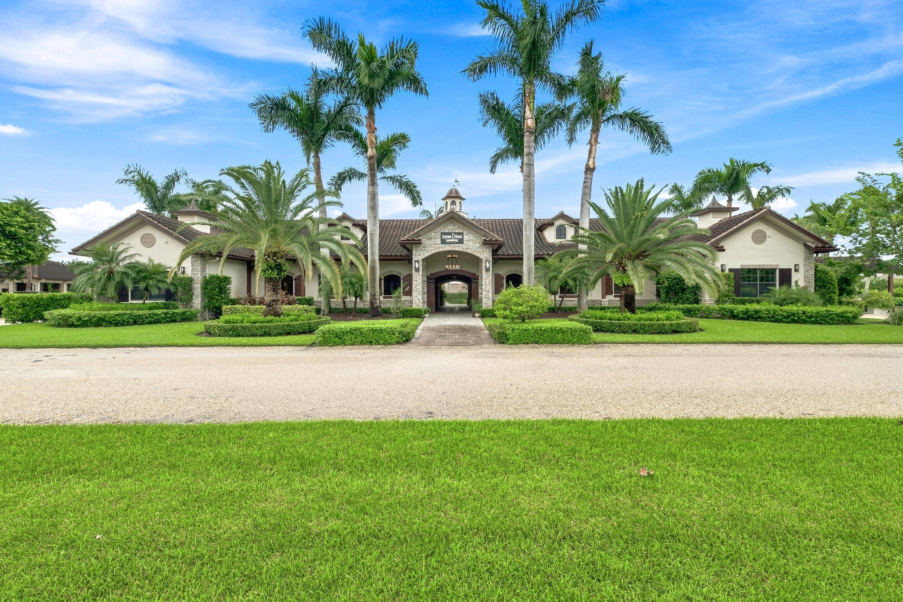 4600 GARDEN POINT Trail