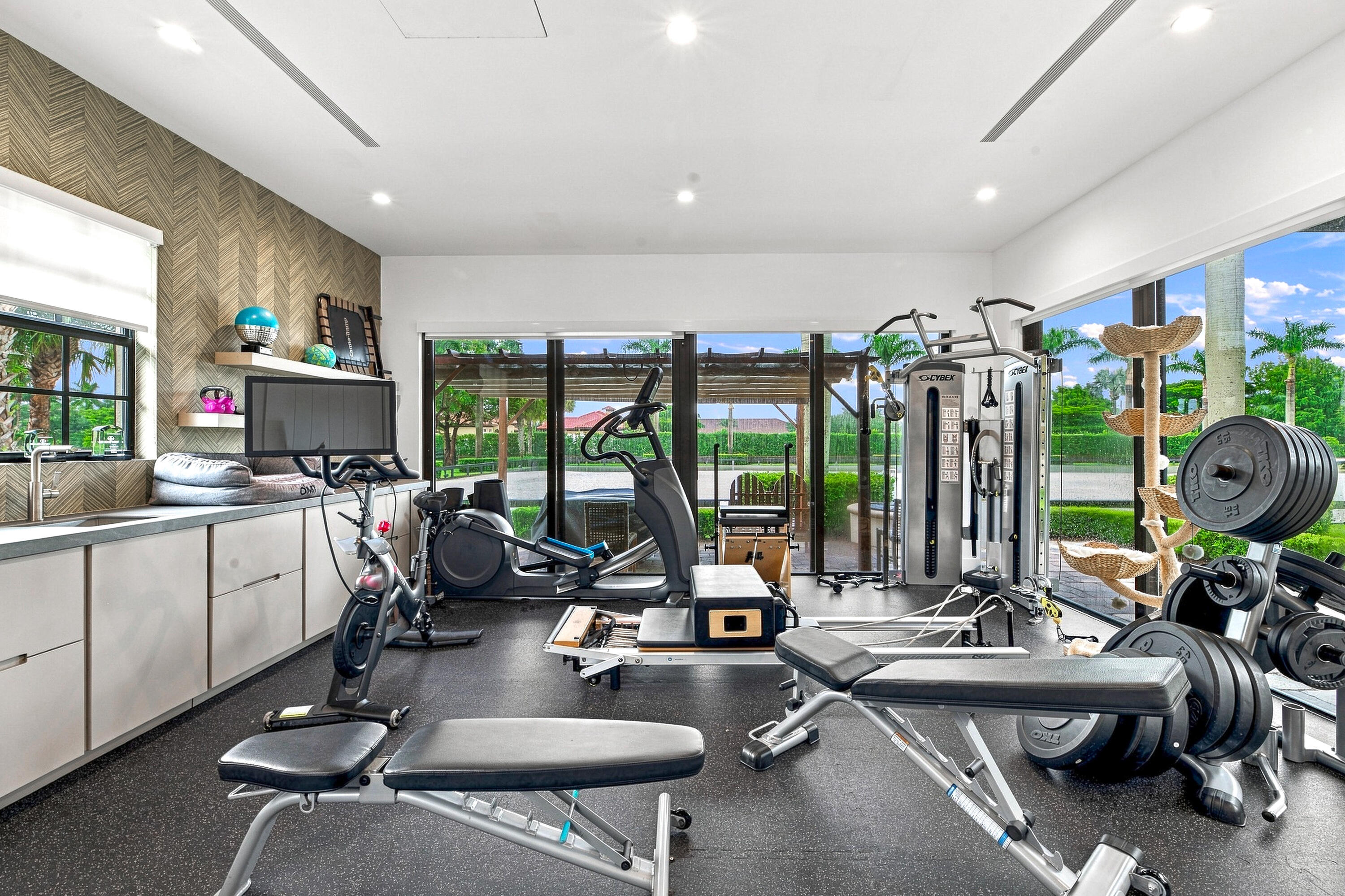 4600 GARDEN POINT Trail