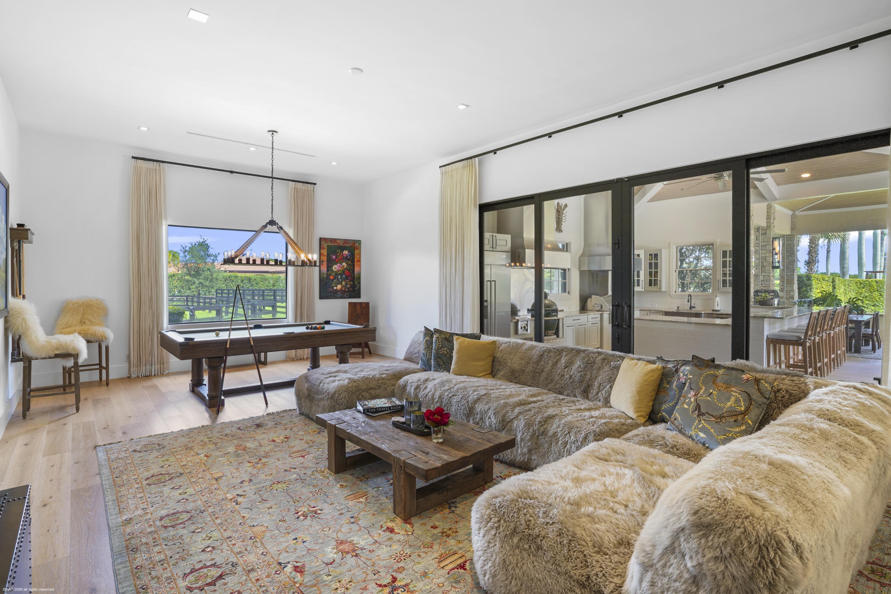 4600 GARDEN POINT Trail