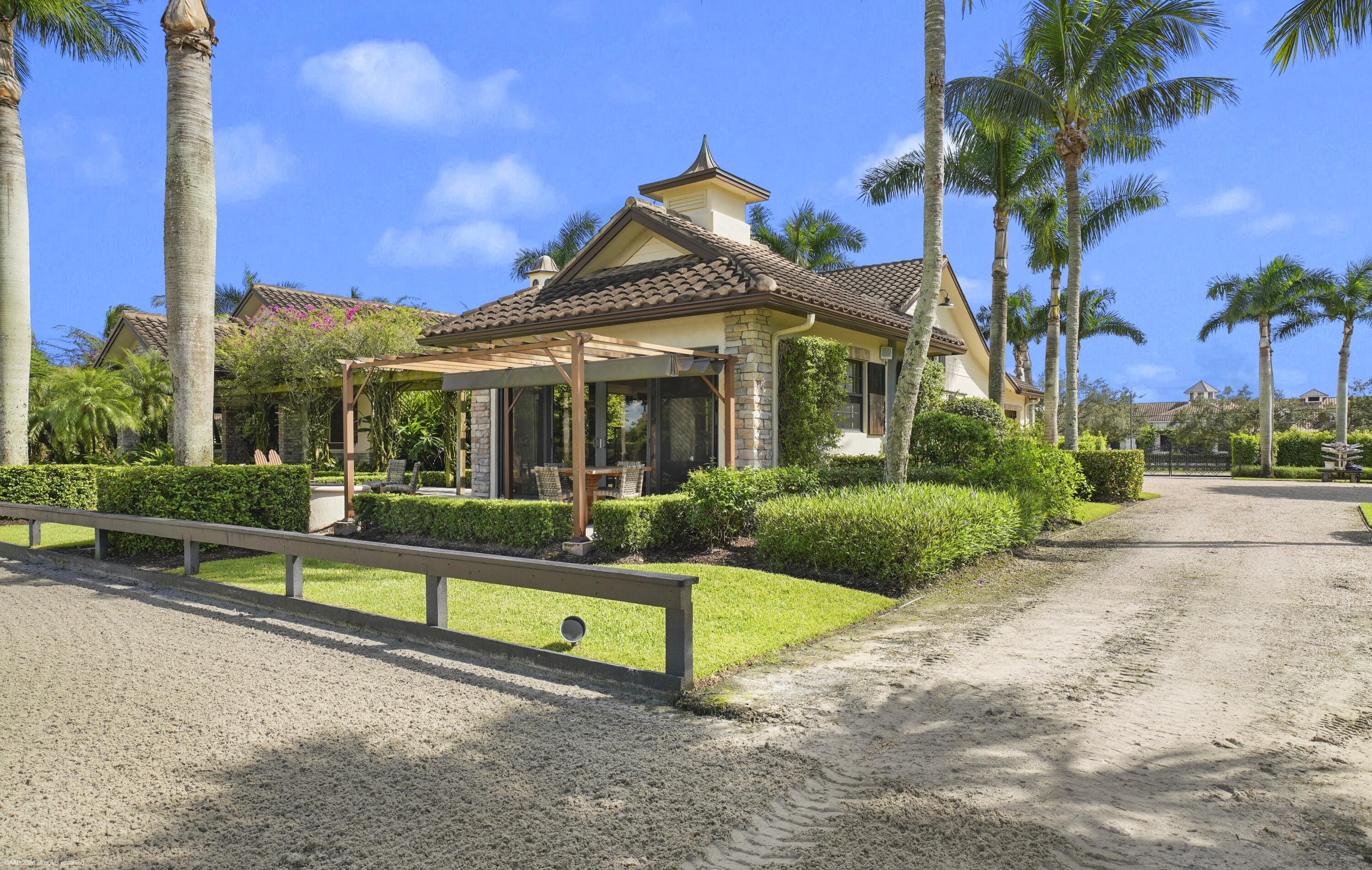 4600 GARDEN POINT Trail