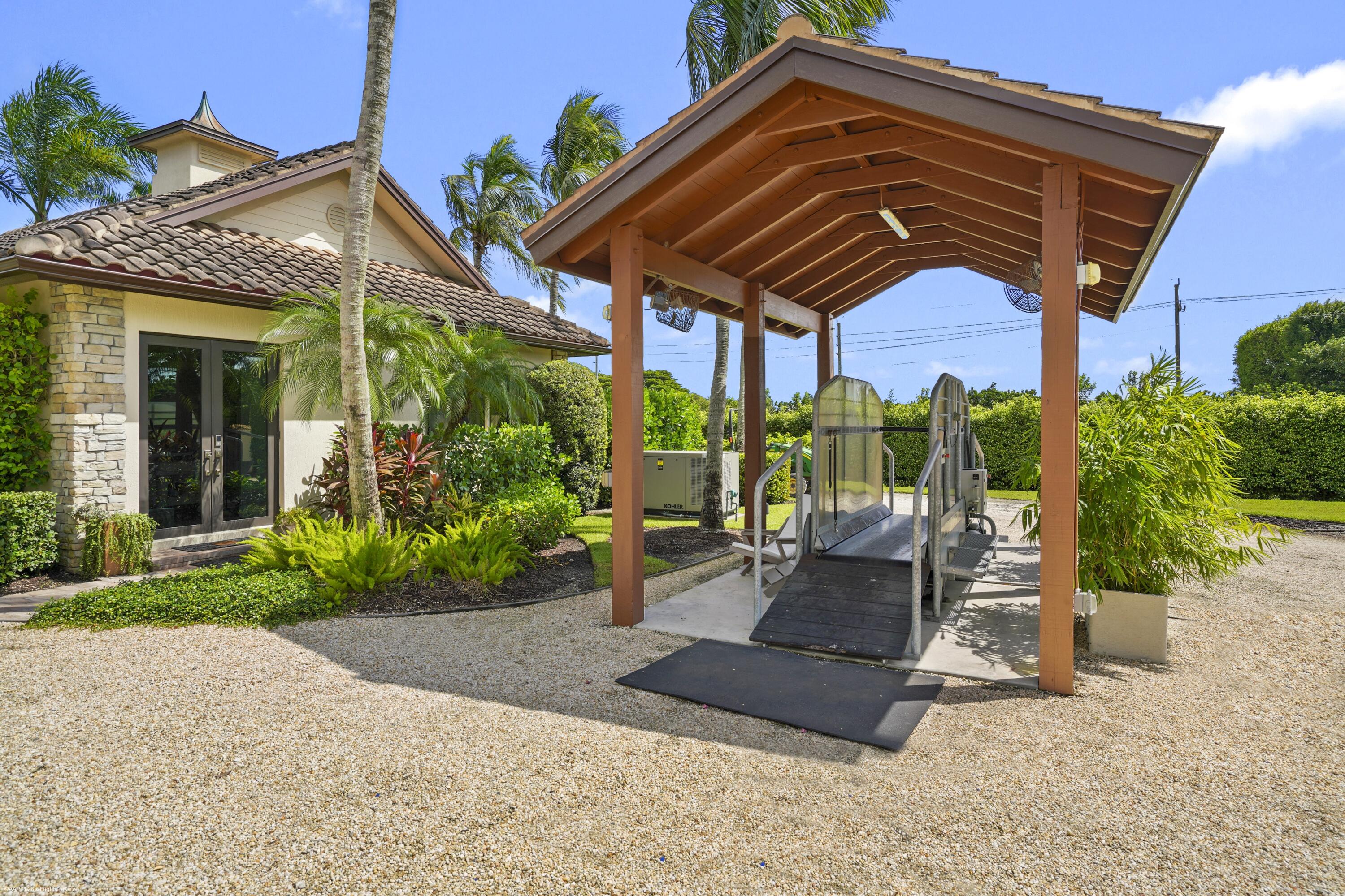 4600 GARDEN POINT Trail