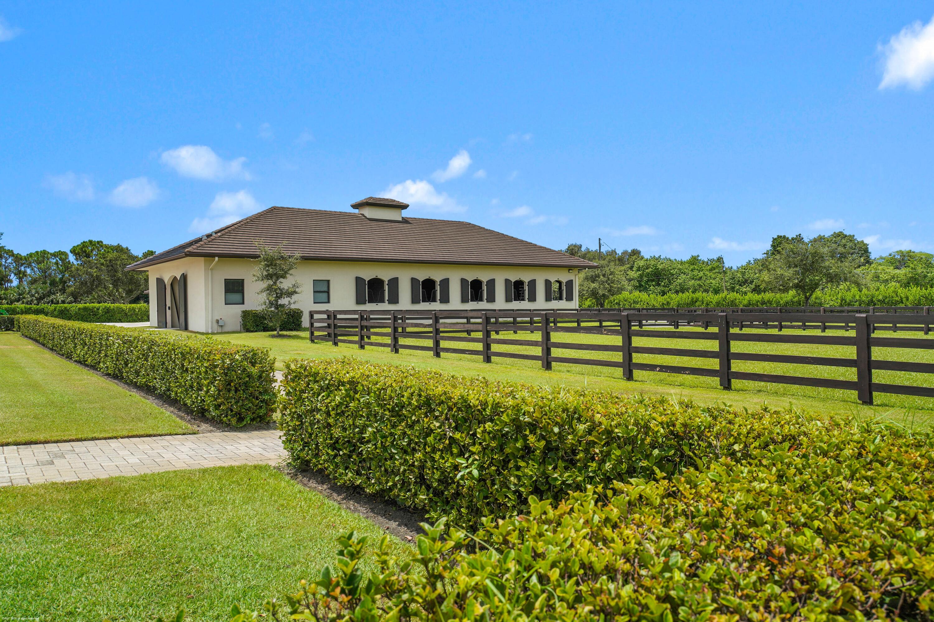 13900 53rd Road S