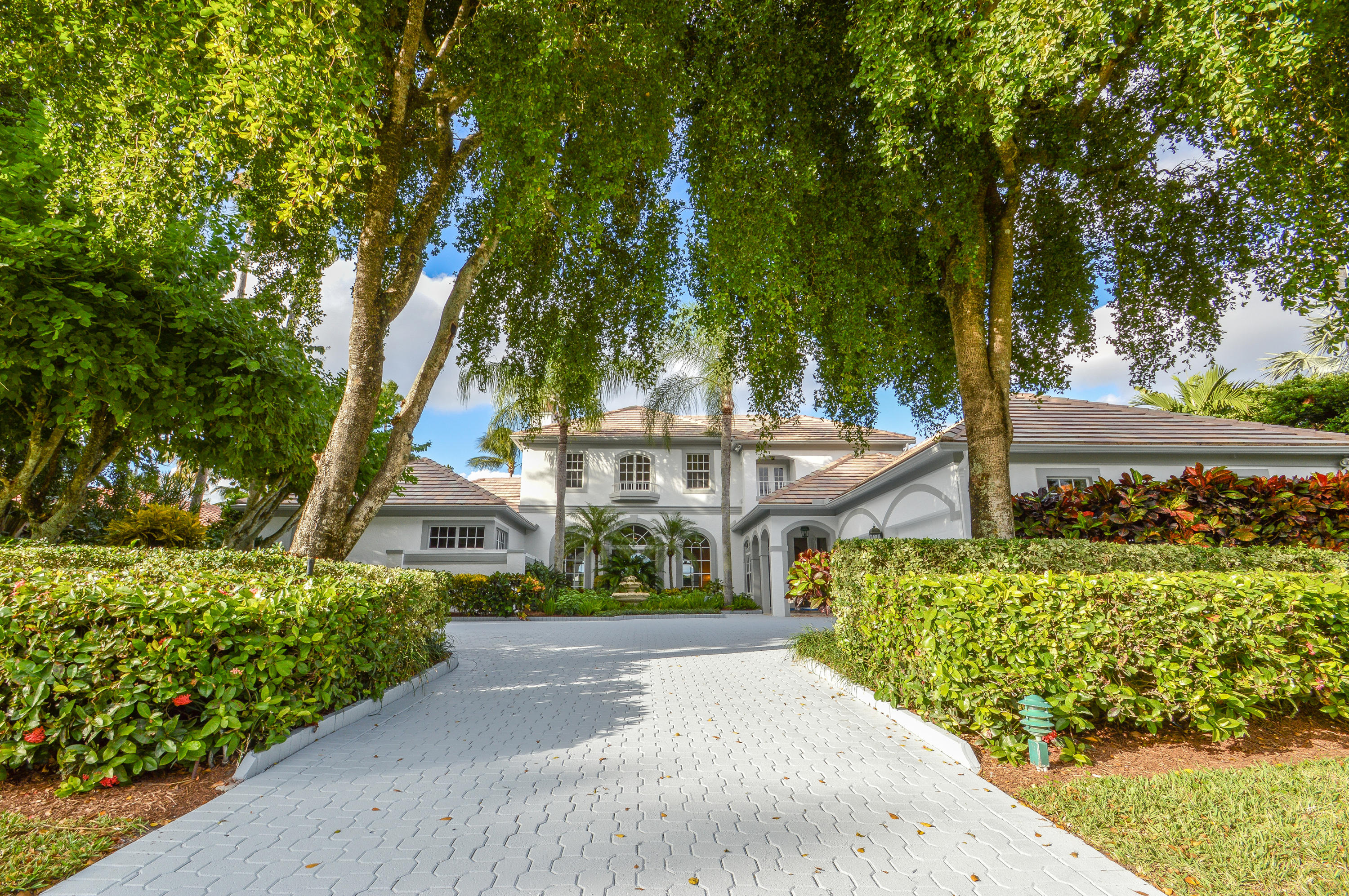 2377 Golf Brook Drive