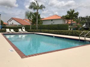 13522 Fountain View Boulevard Court 1