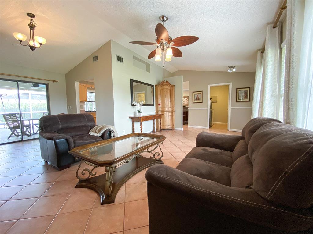 13763 Norwick Street