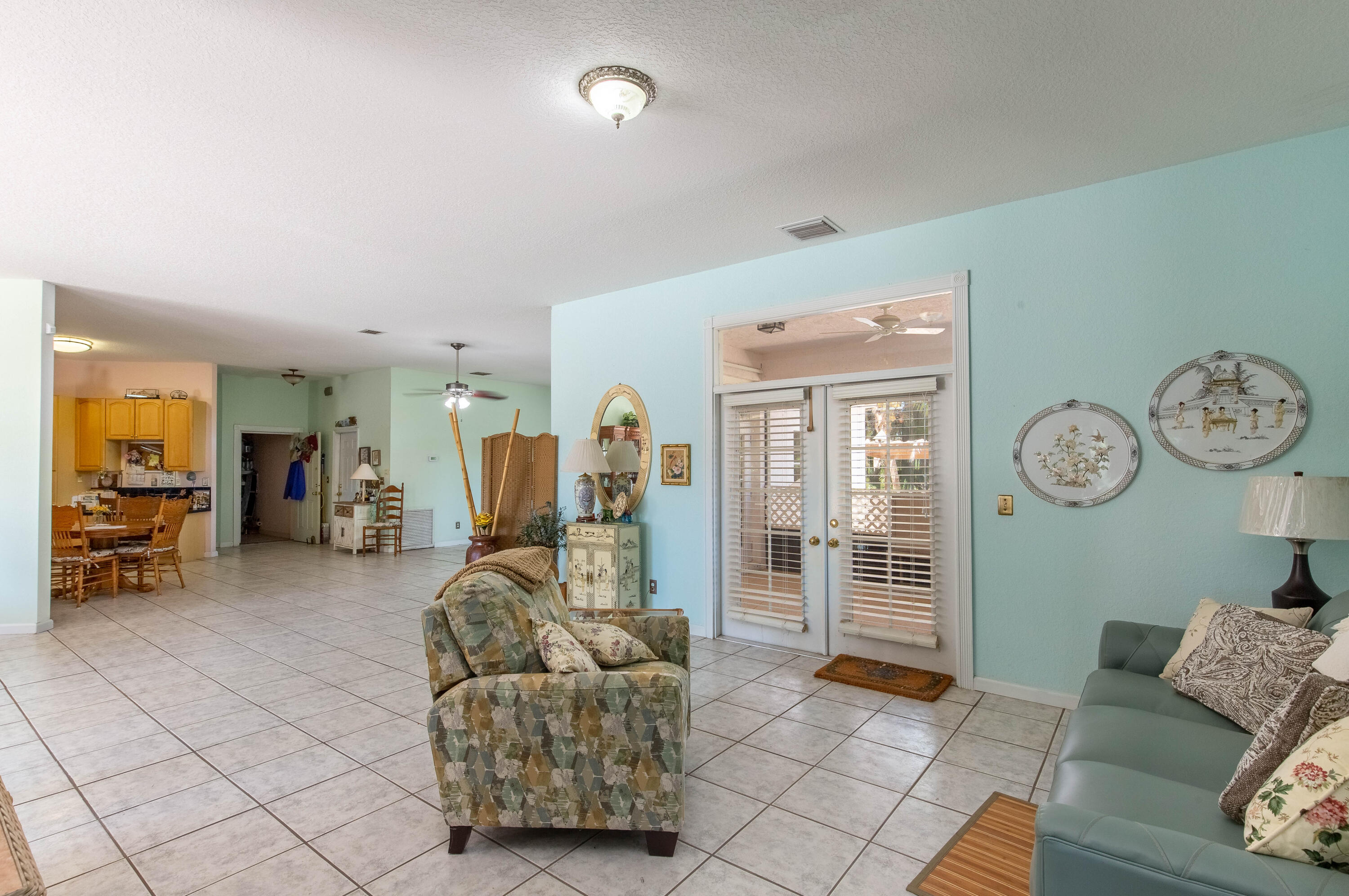 16219 Hollow Tree Lane