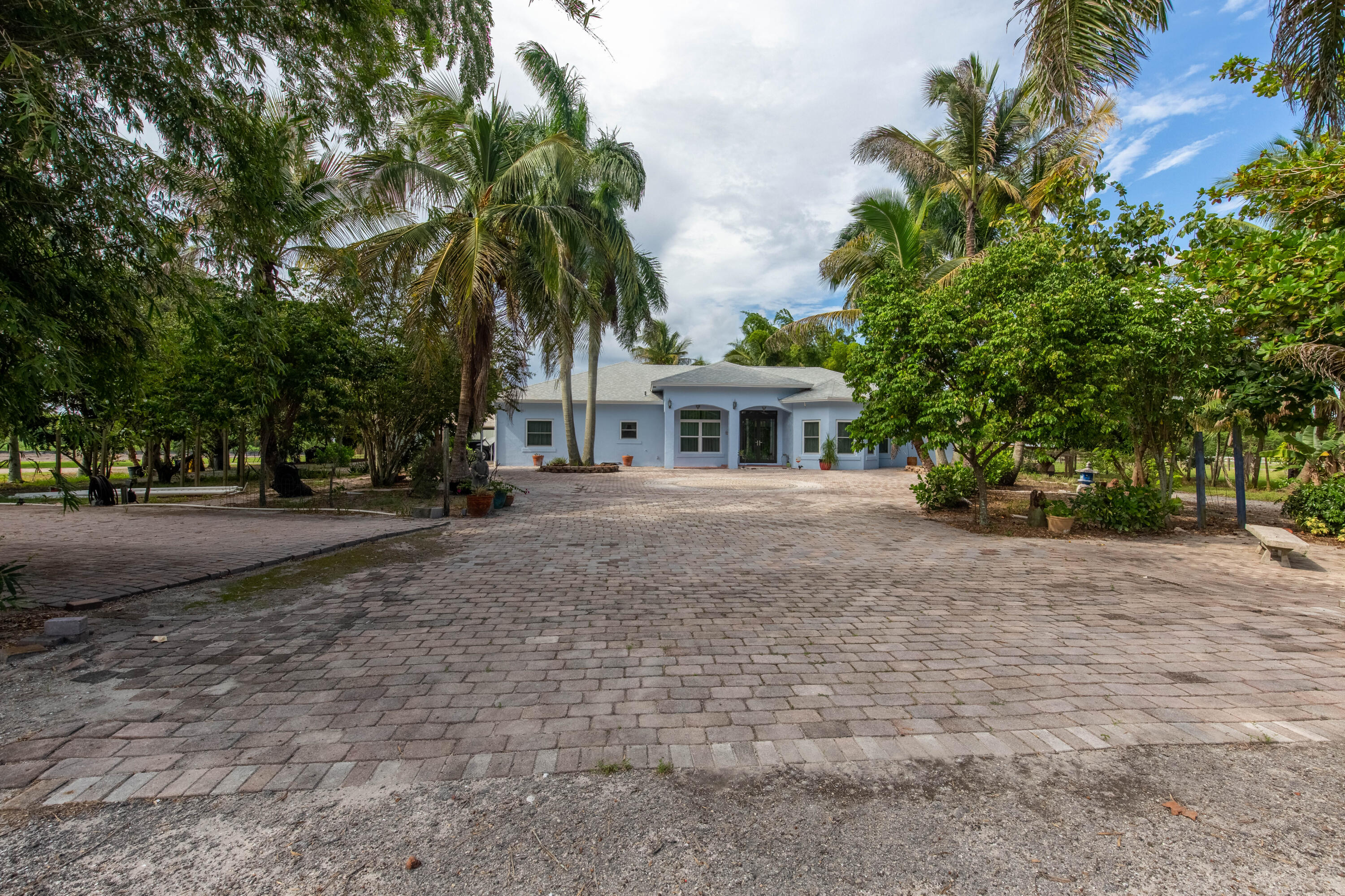 16219 Hollow Tree Lane