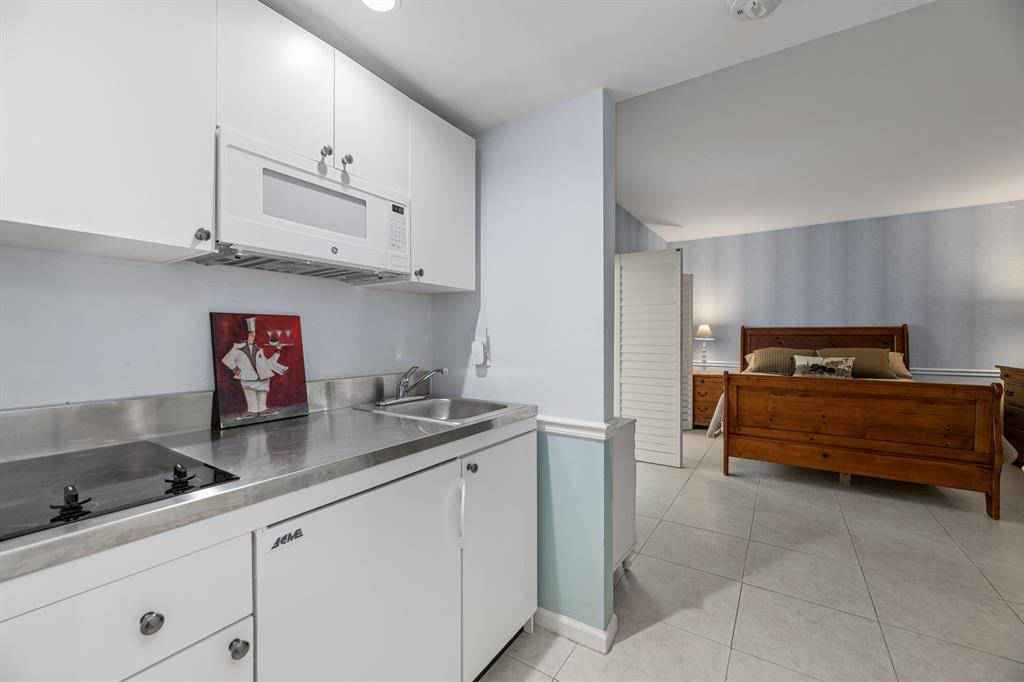 13362 Polo Road W 102 (1 Bedroom)