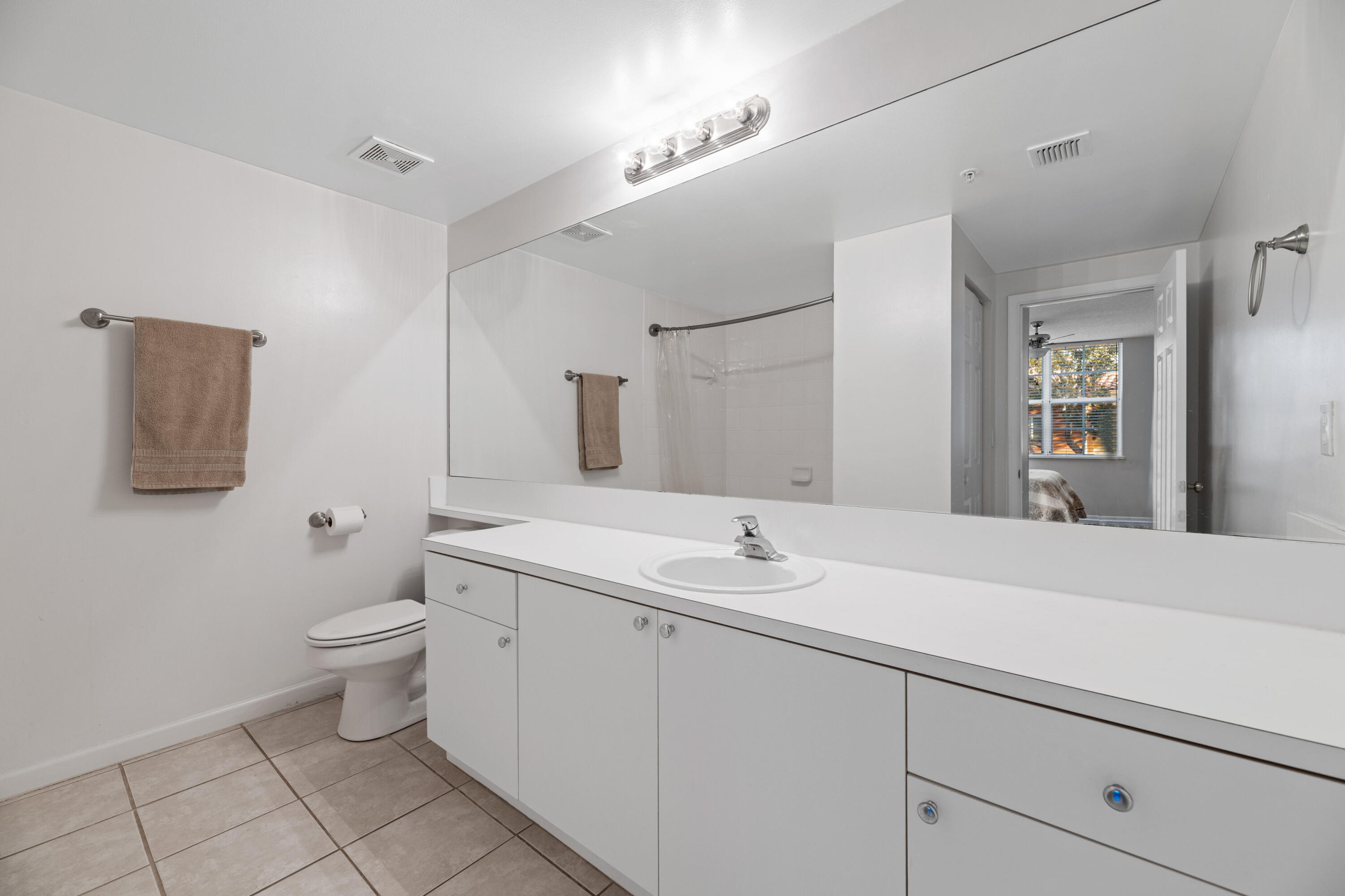 11720 St. Andrews Place #204