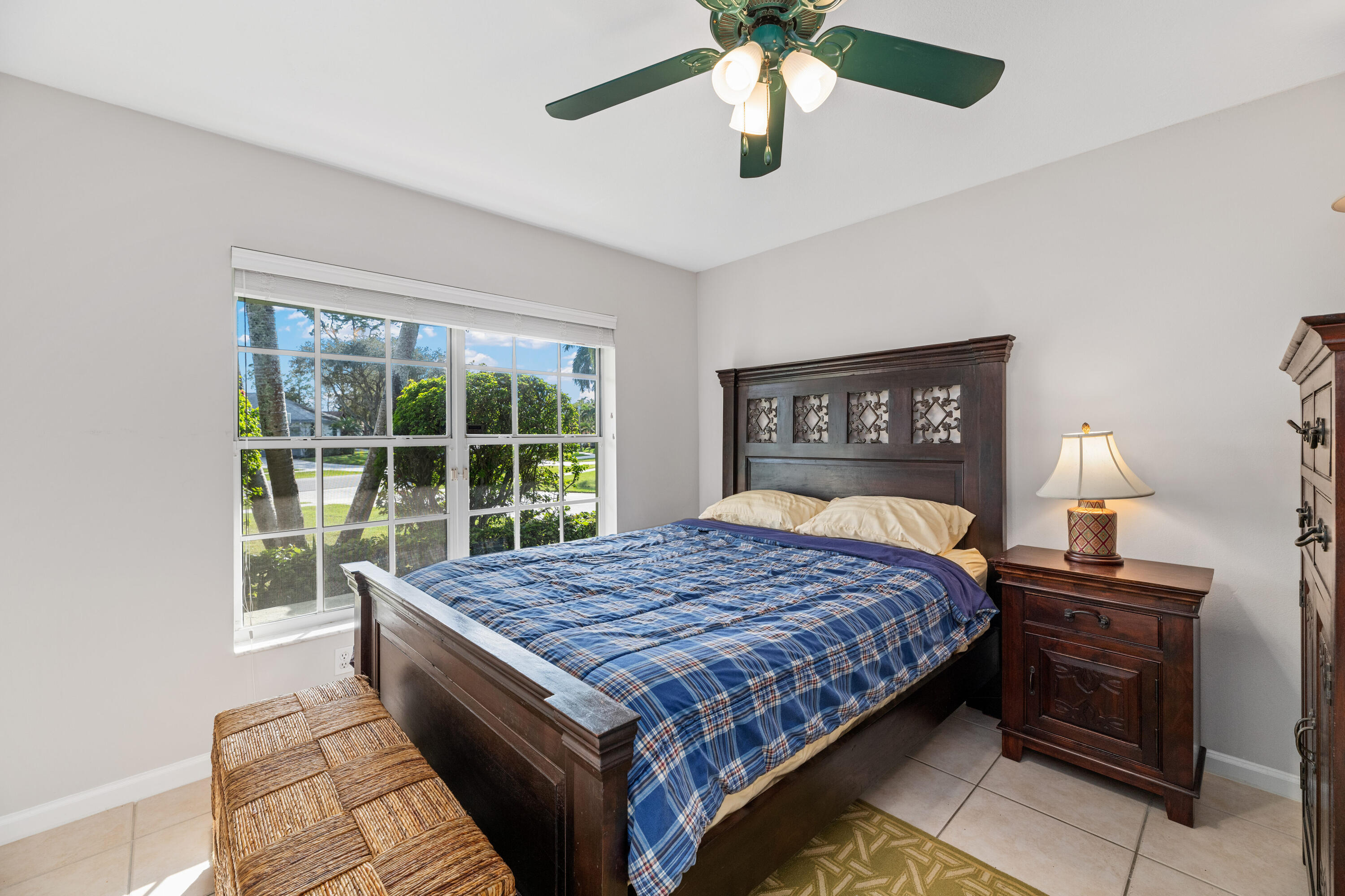 1094 Raintree Lane