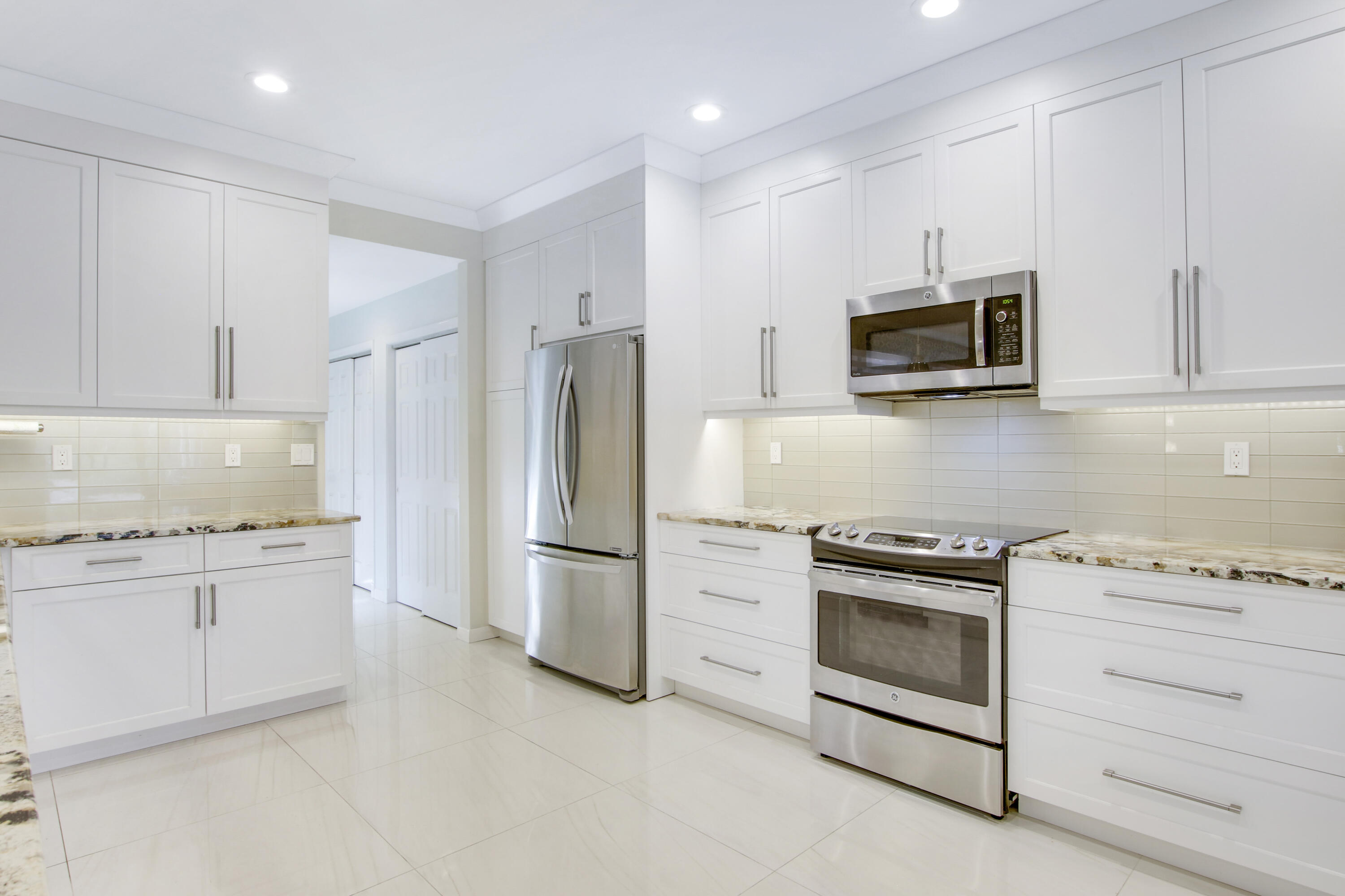 1740 Gulfstream Way