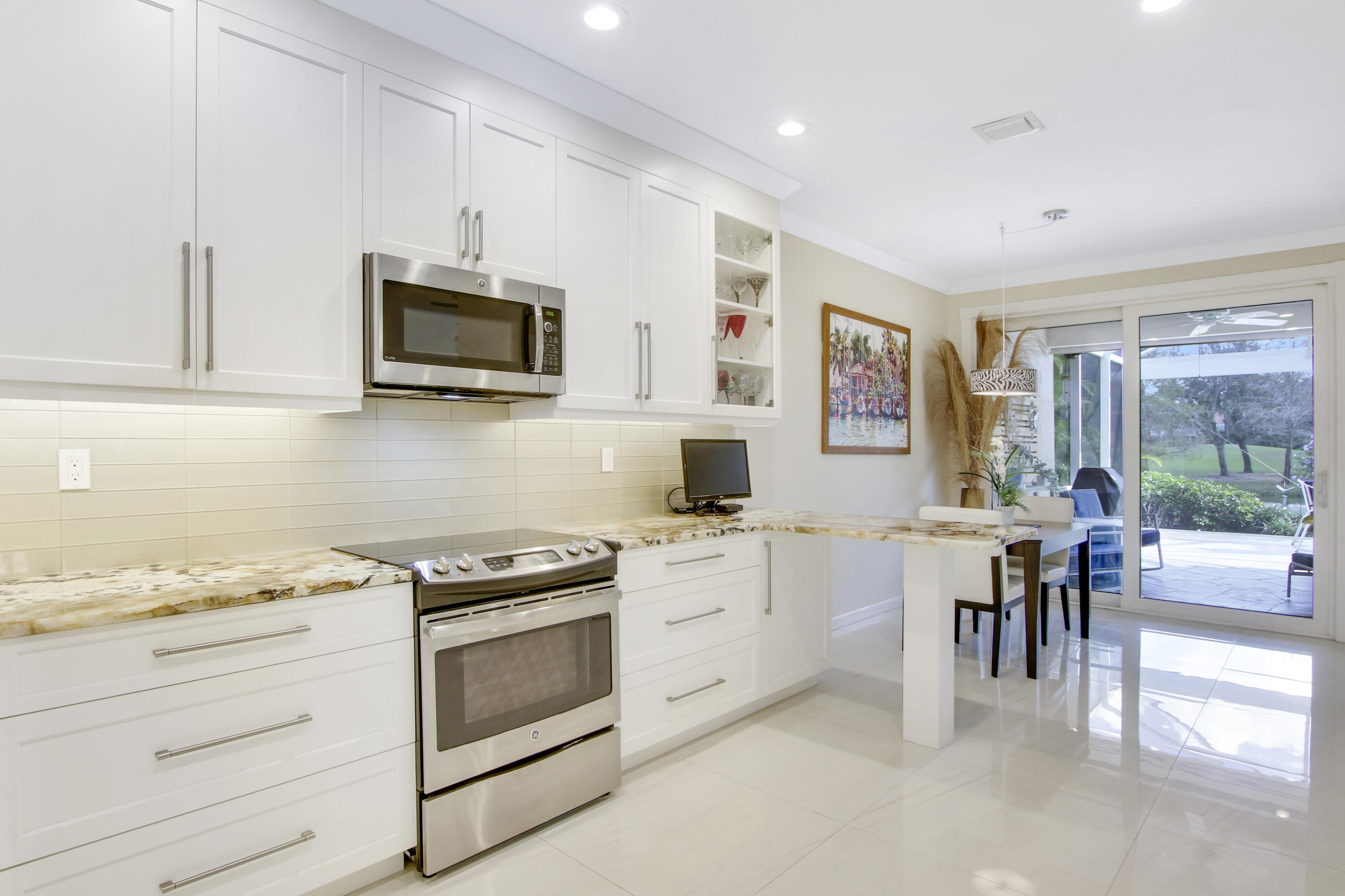 1740 Gulfstream Way