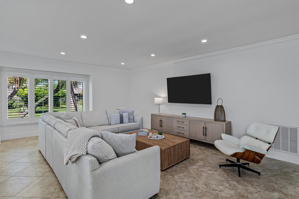 13260 Polo Club Road A203