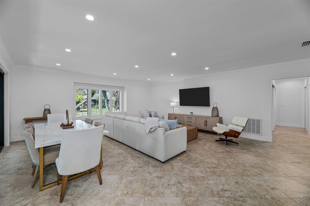 13260 Polo Club Road A203