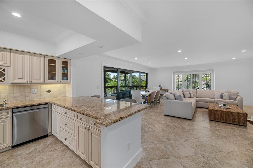 13260 Polo Club Road A203