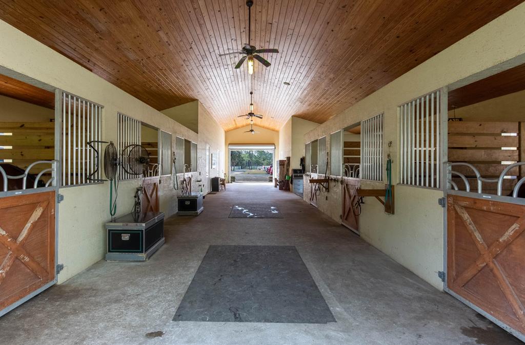 1464 Stallion Drive