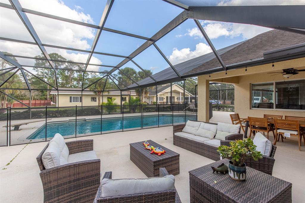 1464 Stallion Drive