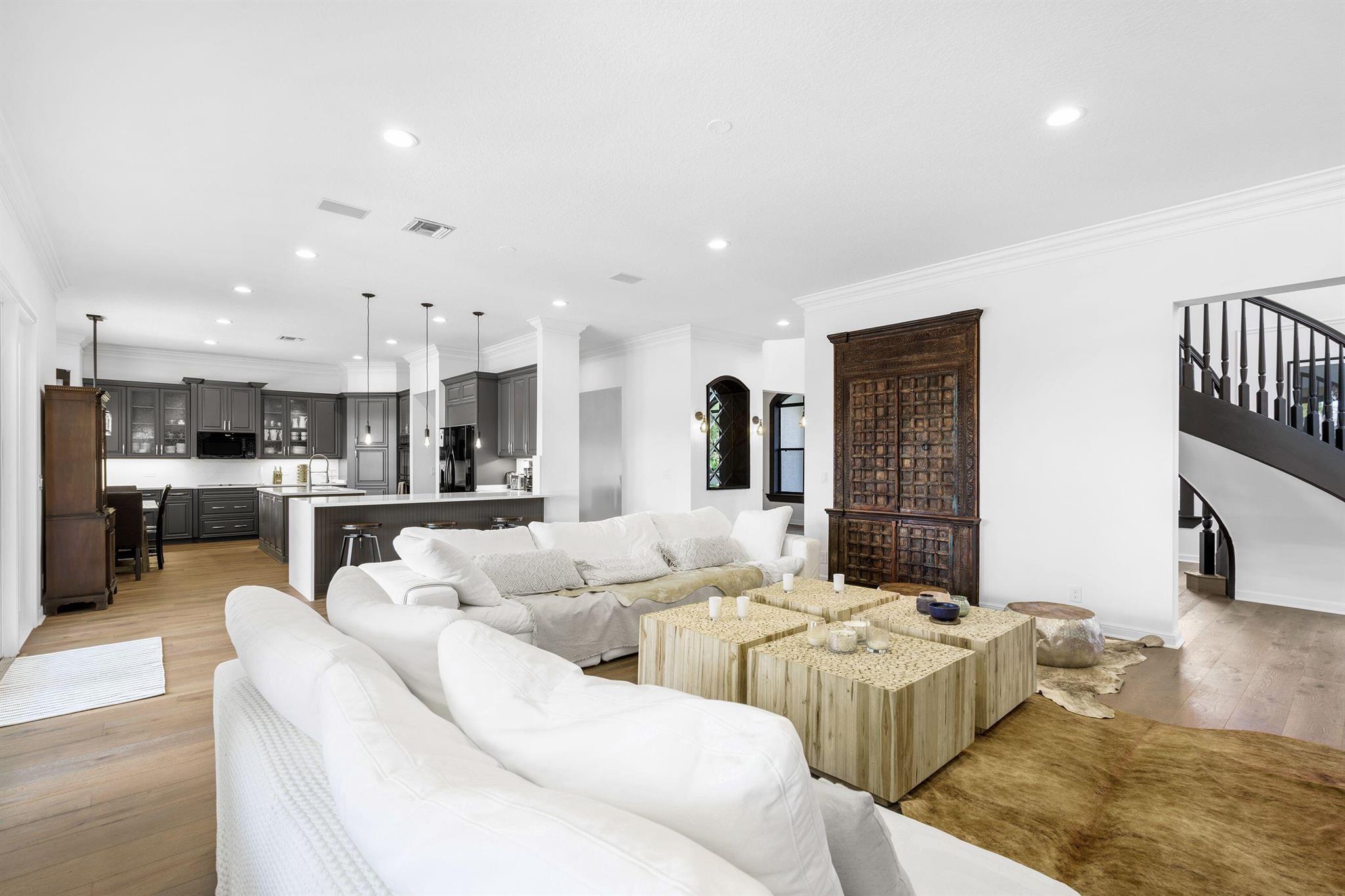 11695 Sunrise View Lane