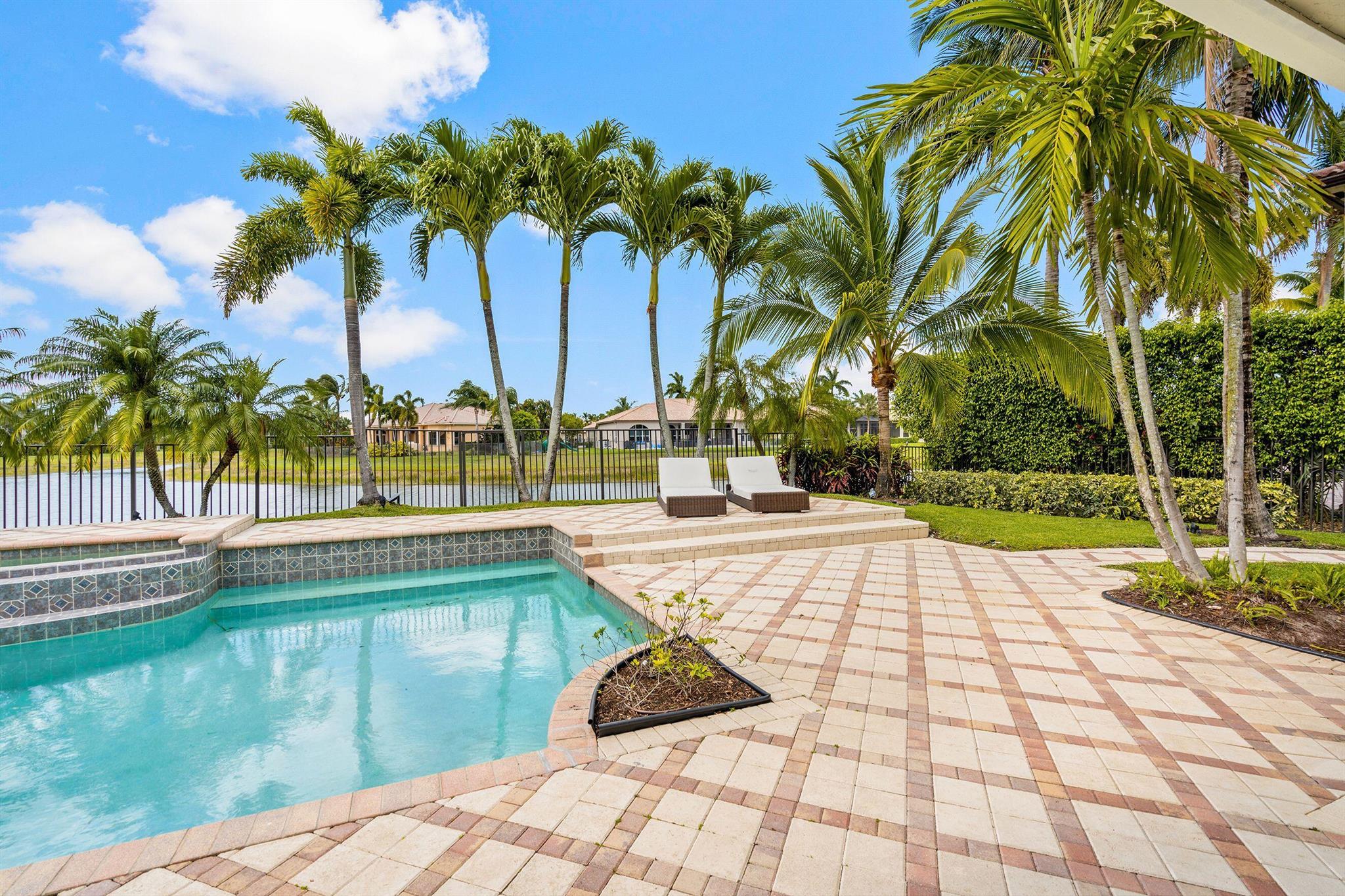 11695 Sunrise View Lane
